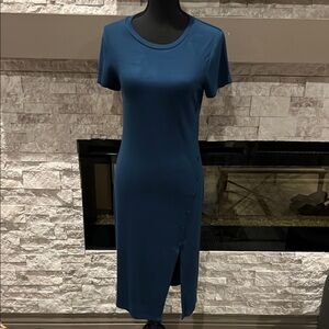 Bordeaux Blue Midi Dress with Side Button design and slit, size Medium